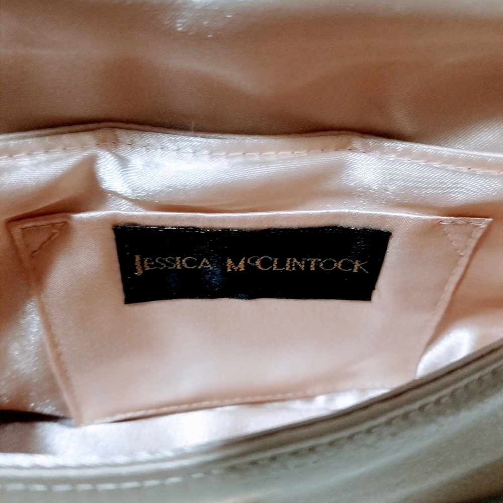 Clutch - Picture 2 of 2